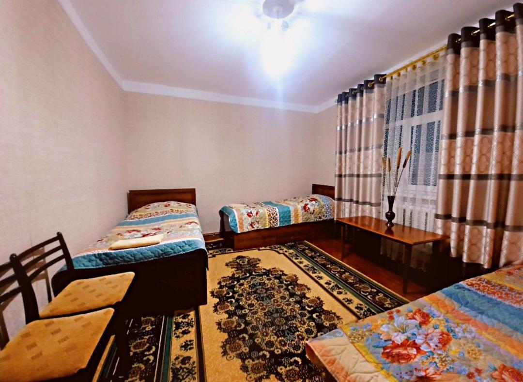 Nukus Guest House エクステリア 写真